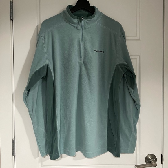 Columbia Half Zip - Picture 2 of 4